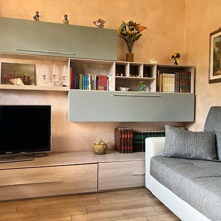 Appartamento Altopascio Sulla Francigena Spianate Exterior foto