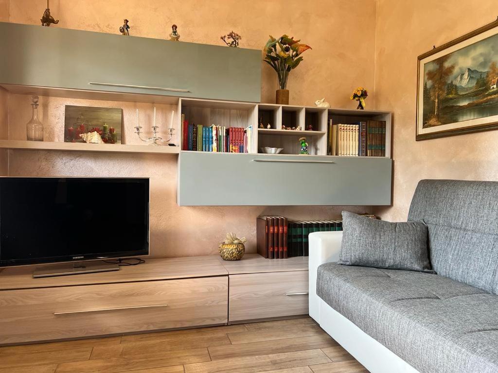 Appartamento Altopascio Sulla Francigena Spianate Exterior foto